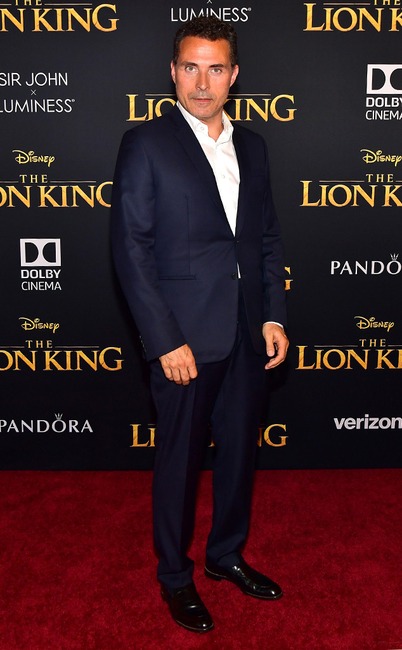 Rufus Sewell, The Lion King Premiere, Red Carpet Fashion